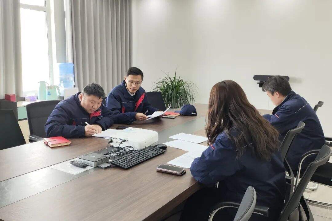 Contribute good ideas, help development |Kangwo Holding organized a rationalization suggestion and proposal review meeting!