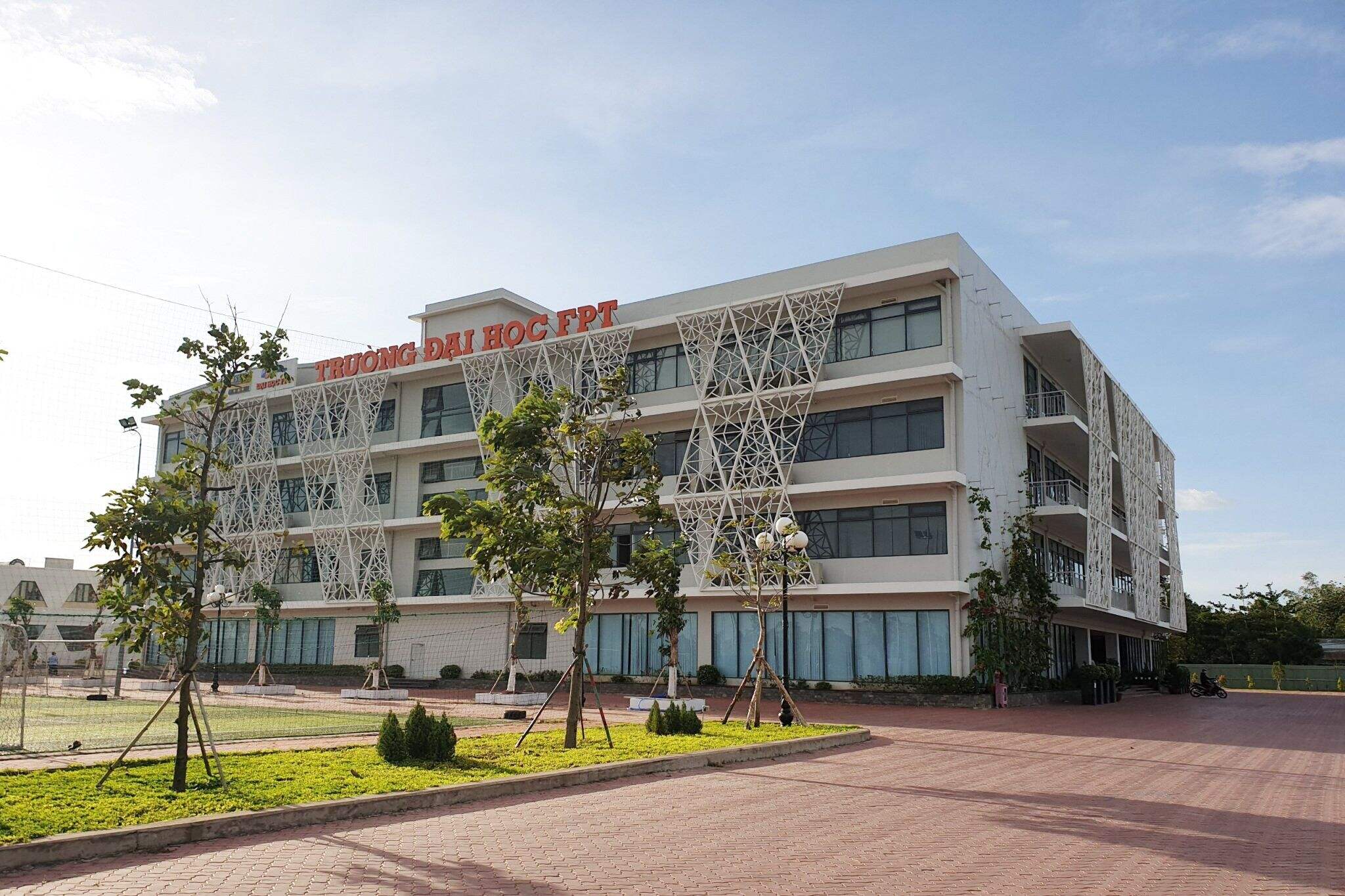 Vietnam FPT Educational Institution