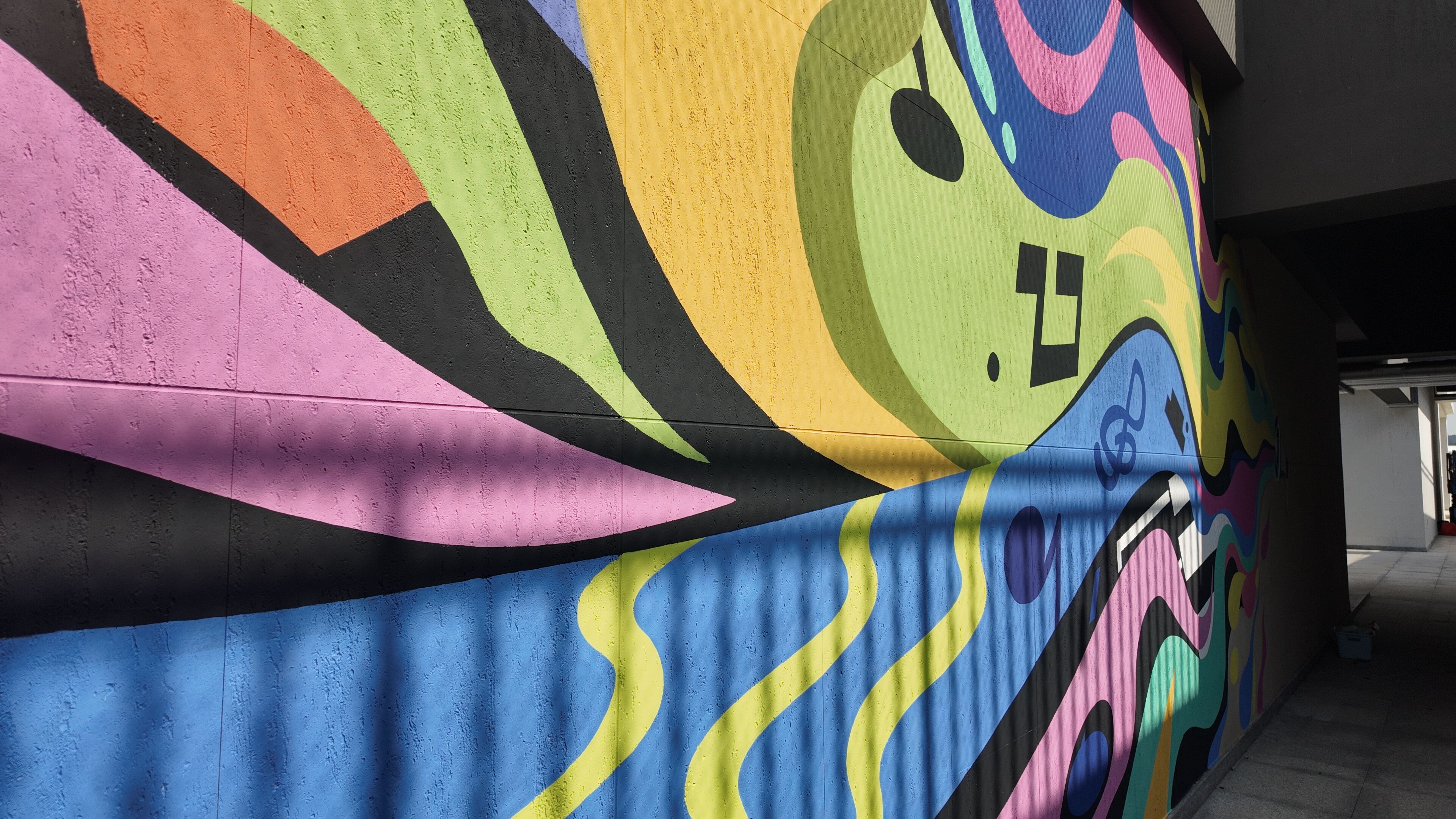 Mükemmel Tuval: Justone Esnek Dış Cephe Taş Kaplaması ile Sanatsal Özgürlük ve Dayanıklılık Buluşuyor