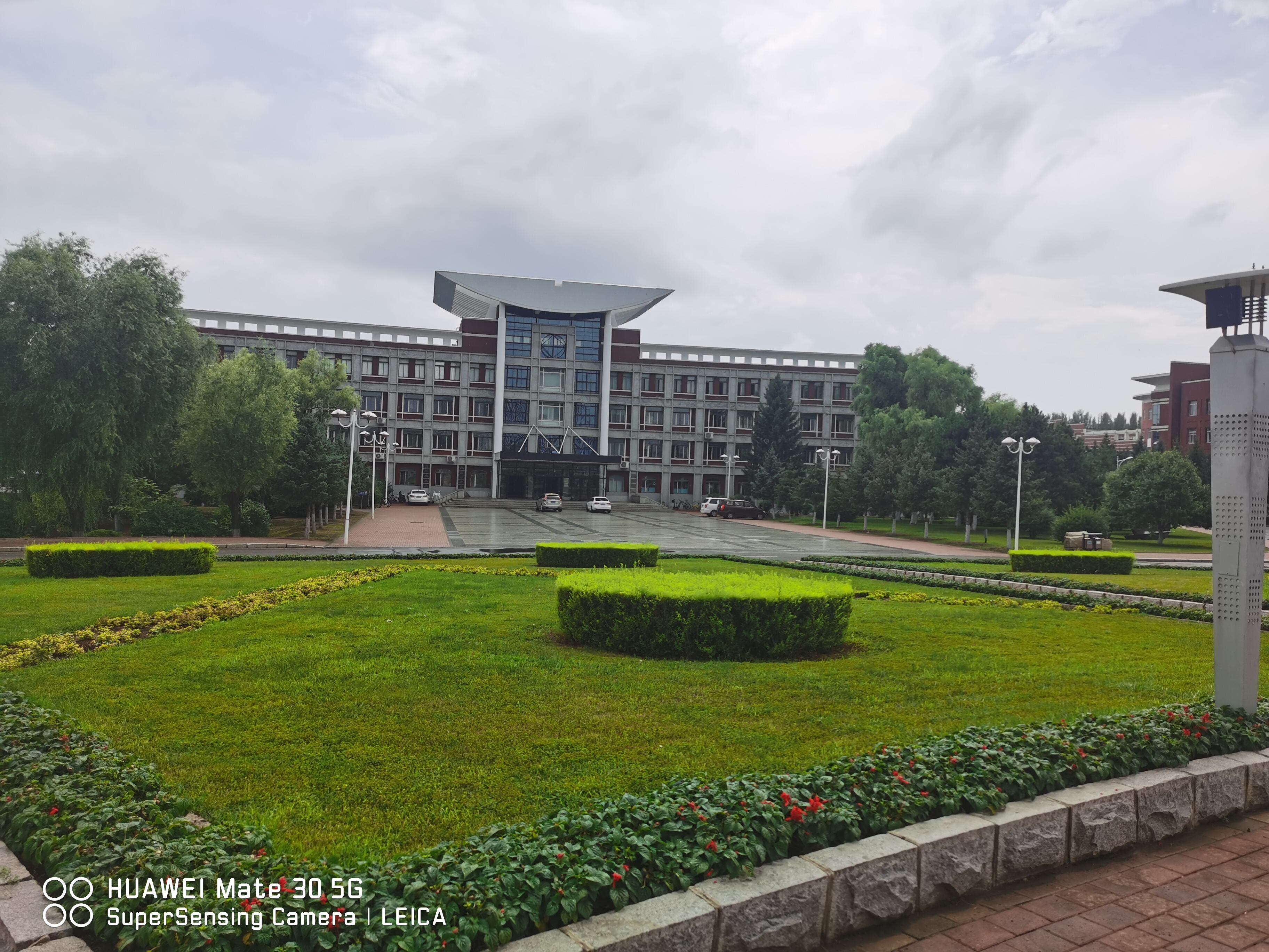 东北师范大学长春净月校区7.jpg