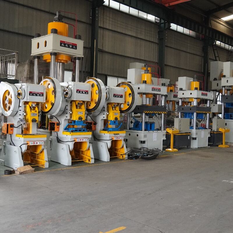 Mechanical presses the right hand for metal processing_副本(338acac003).jpg