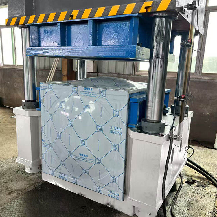 400 Hydraulic press for one-piece steel plate water tank (2)(48630eadf7).jpg