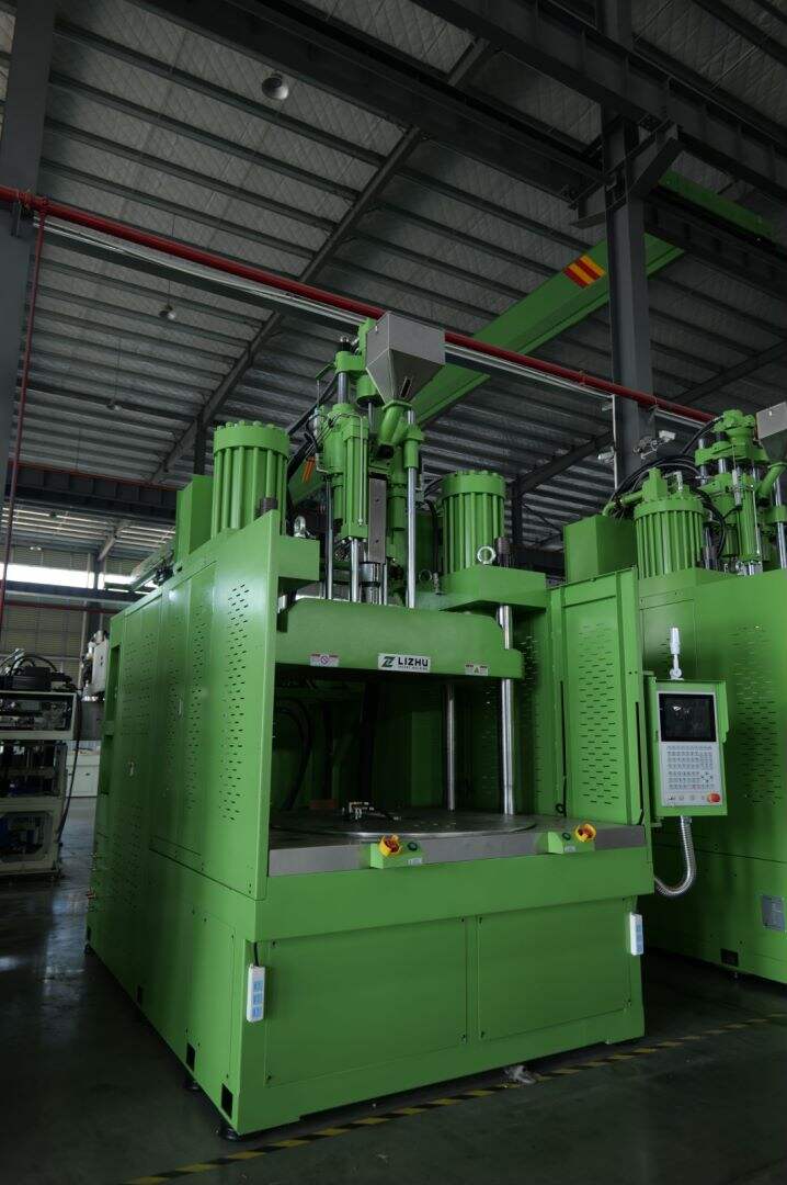 Vertical molding machine injection molding automotive parts