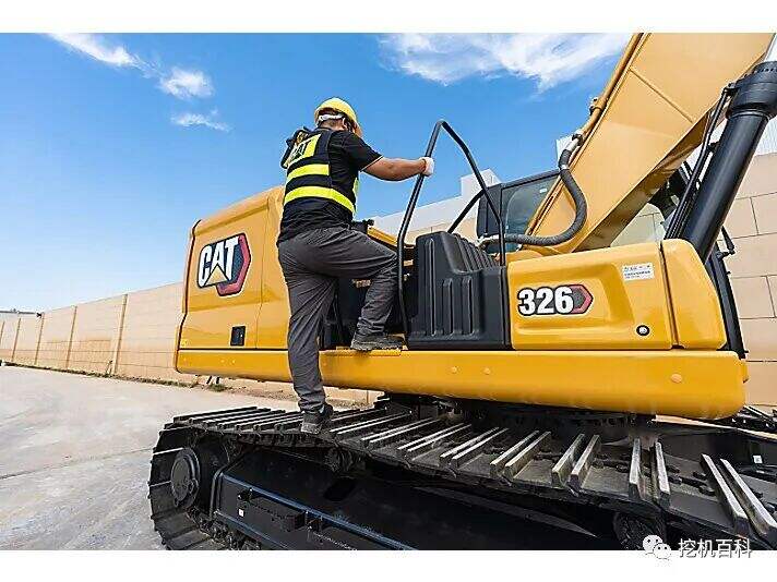 CAT 326 Classic inheritance, brand new upgrade