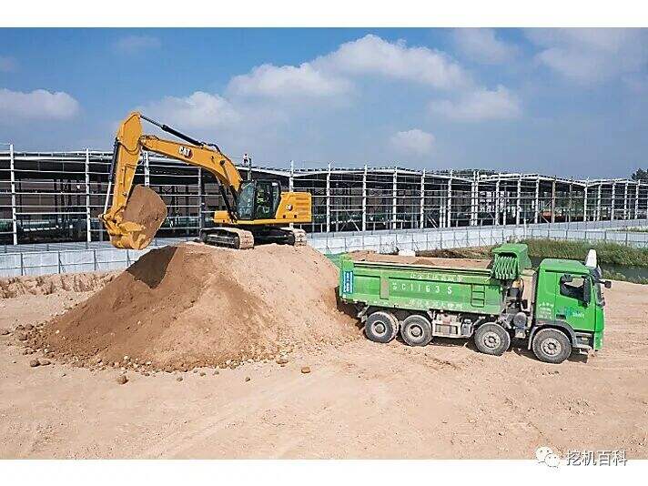 CAT 326 GC Classic inheritance, brand new upgrade