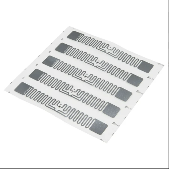 How RFID Smart Labels Improve Accuracy and Efficiency in Retail Operations
