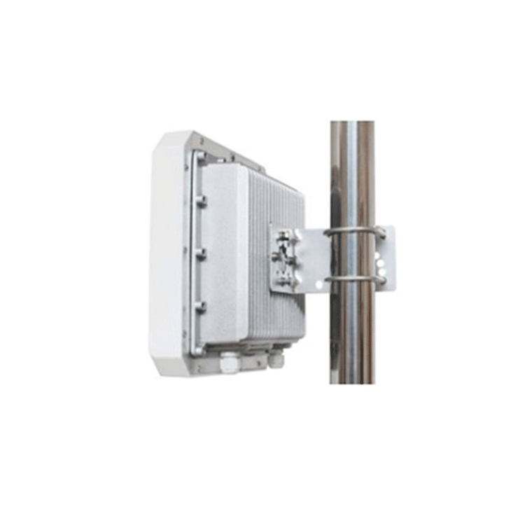 What Makes RFID Long Range Readers a Must-Have for Retail Operations?