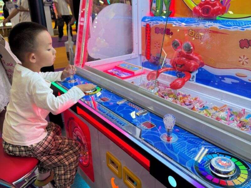 Trends in Interactive Gift Machine Features