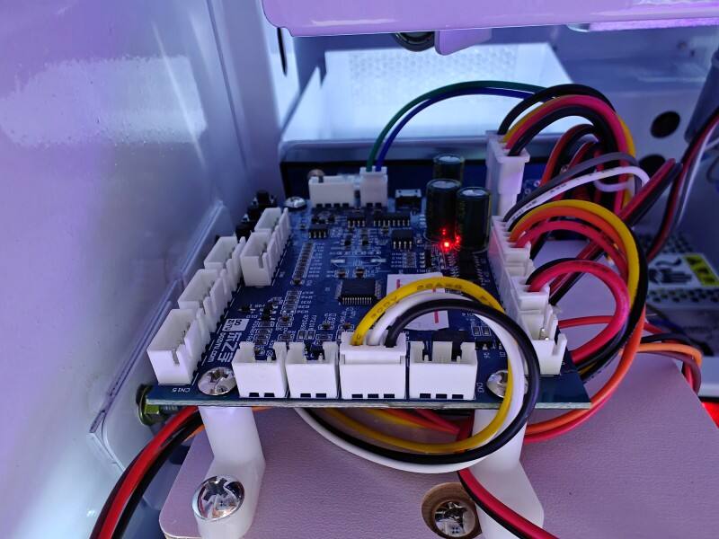 كيف تؤثر التحكم في درجة الحرارة على إلكترونيات آلات الغاشابون