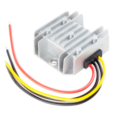 När ska en spänningshöjare användas i elsystem?