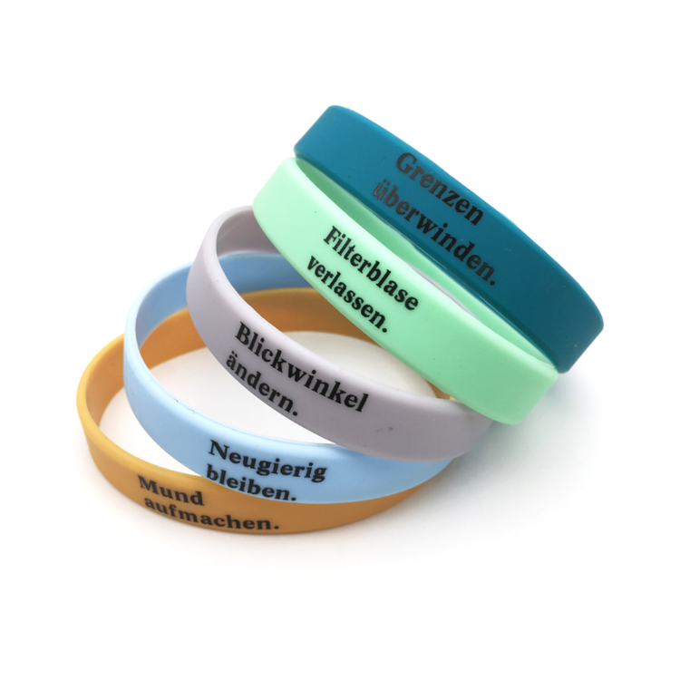 Mengapa Gelang Silikon Sedang Tren pada 2025