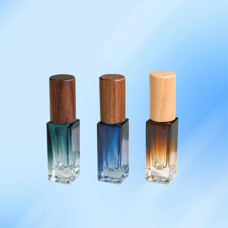 Custom made 3ml 5ml 8ml 10ml square portable sample spray glass perfume bottles with wooden cap