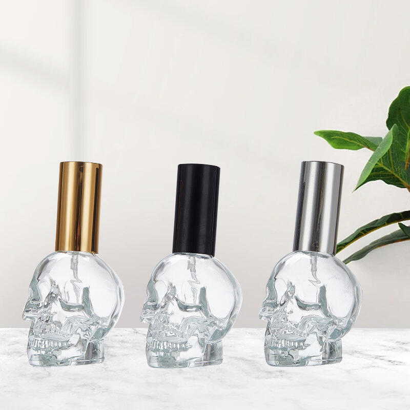 Wholesale 30ml 50ml transparent and empty skull spray glass perfume bottle with custom design