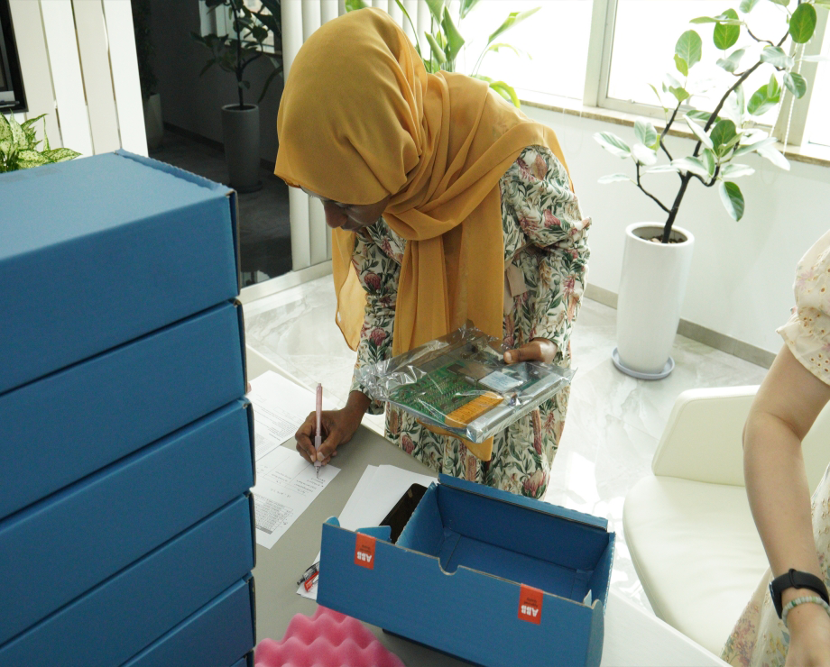 A Record of Dubai Client's Product Inspection Visit