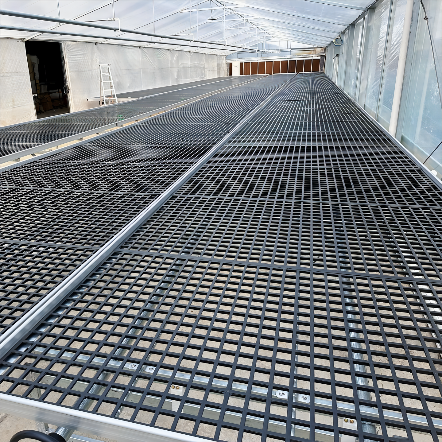 Gotik Sera Nedir ve Nasıl Çalışır?