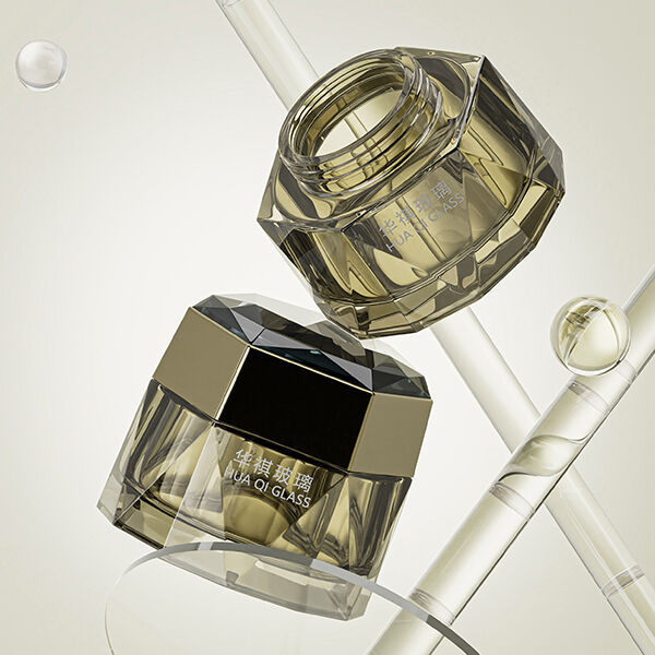 Sustainable Packaging of Cosmetics Using Glass Bottles and Jars