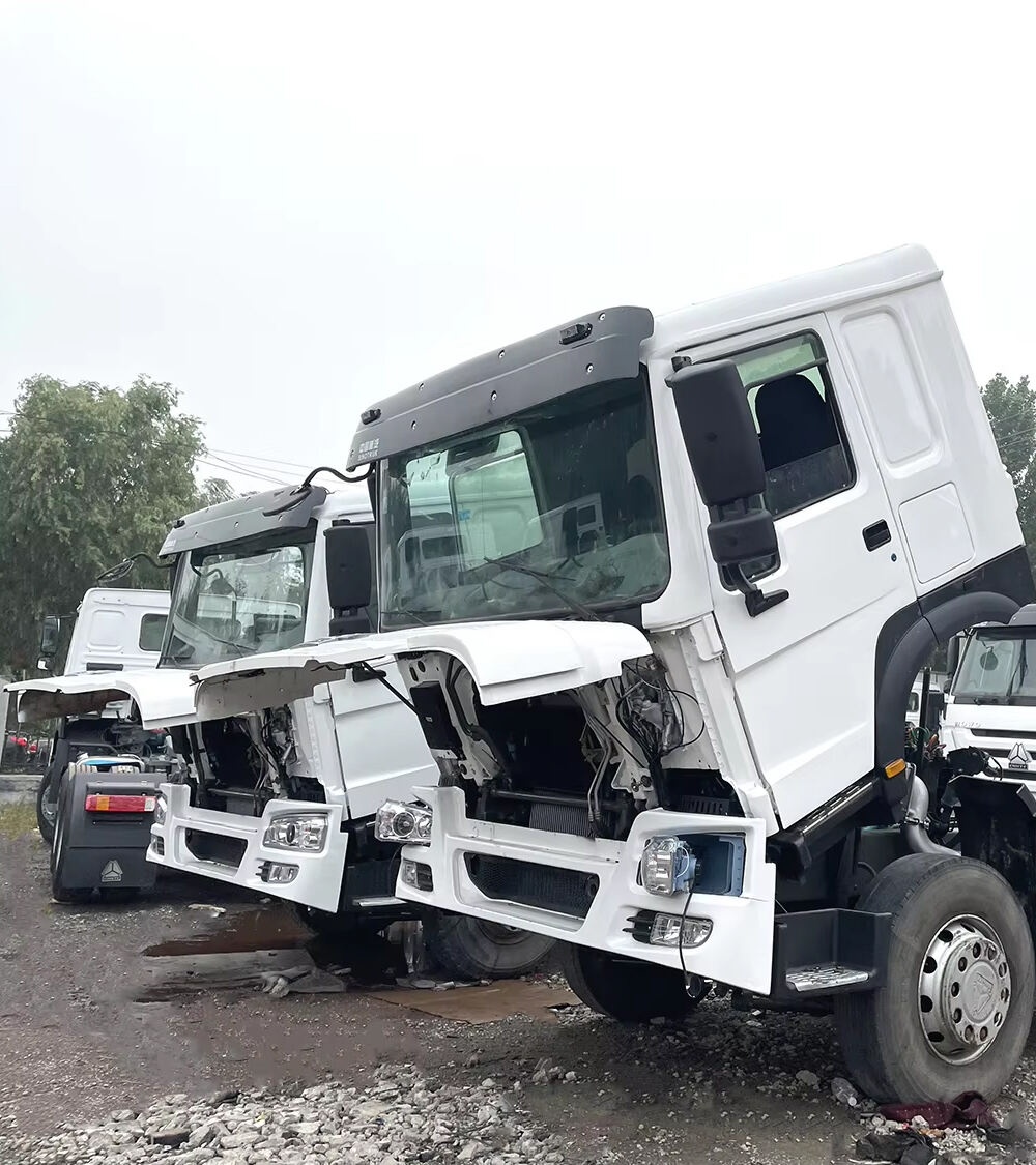 Used low price Sinotruk howo 6x4 4x2 tractor head truck for sale details