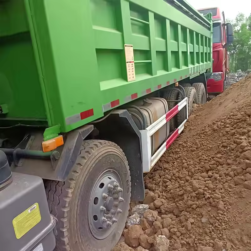 Low Price Howo 21-30ton Hydraulic 8x4 TX 400HP Mining Wheel Used Dump Truck For Sale manufacture