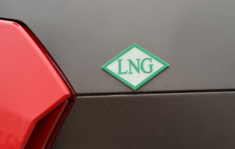 N7G 440 LNG (10).jpg