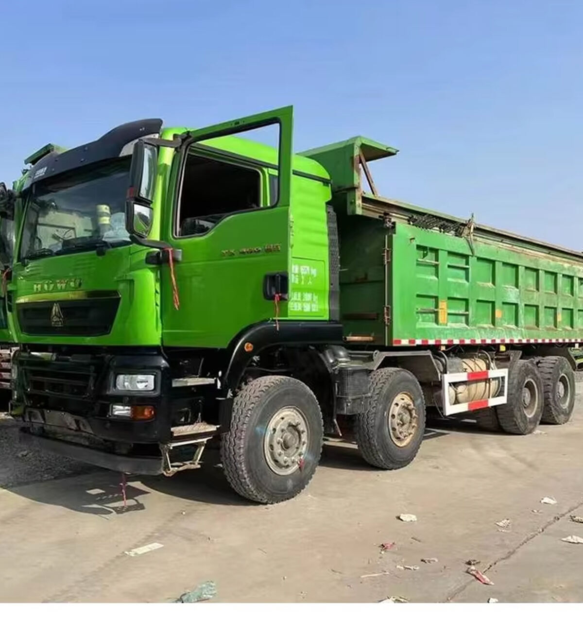 Low Price Howo 21-30ton Hydraulic 8x4 TX 400HP Mining Wheel Used Dump Truck For Sale manufacture
