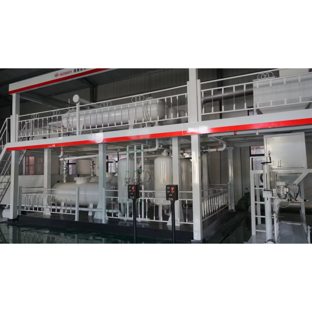 Anong mga sistemang pangkaligtasan ang kinakailangan sa mga reaktor ng pyrolysis na may mataas na kapasidad?