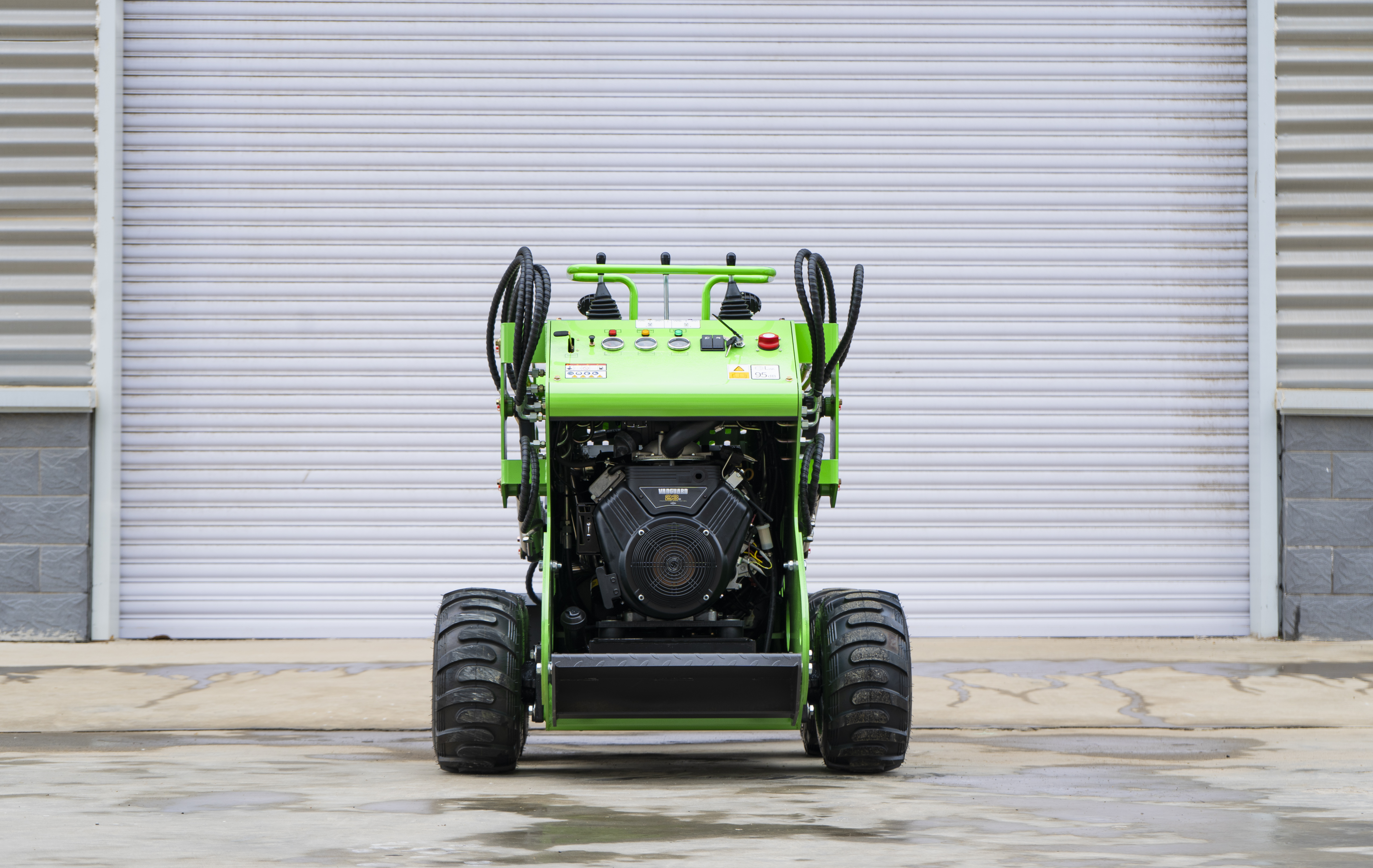 Why Wholesale Buyers Choose This Affordable Skid Steer