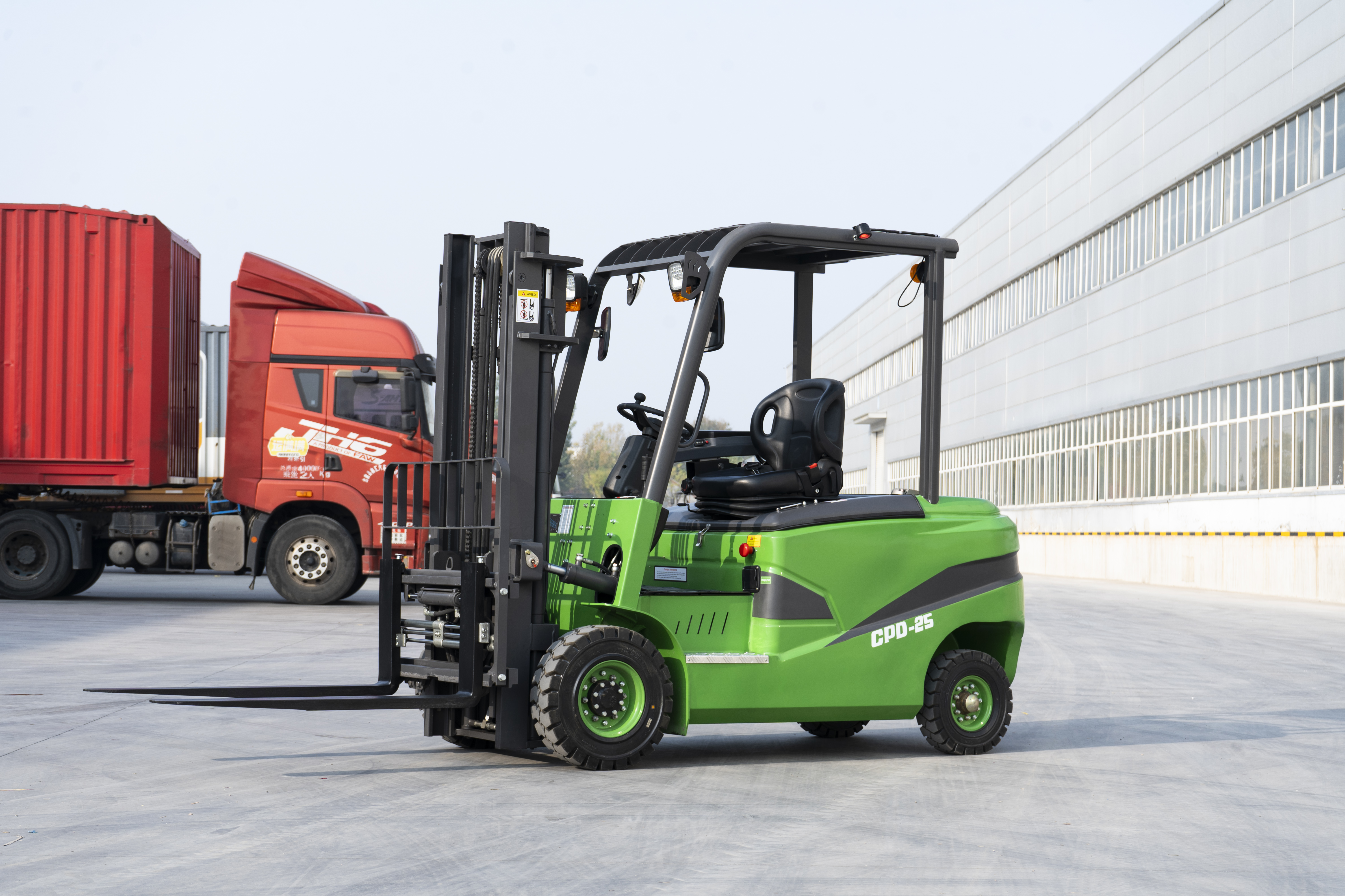 How to Maintain Your 2.5 Ton Electric Forklift for Longevity