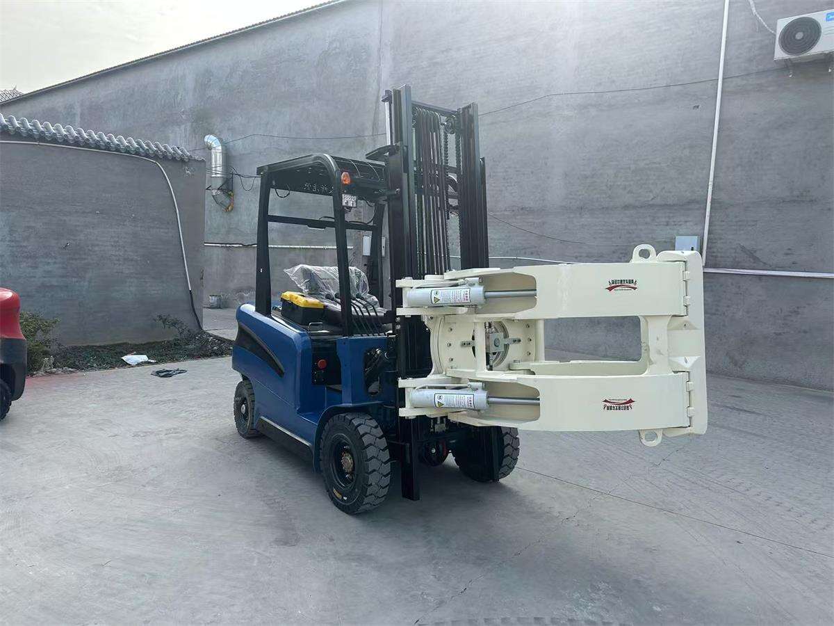 electric forklift