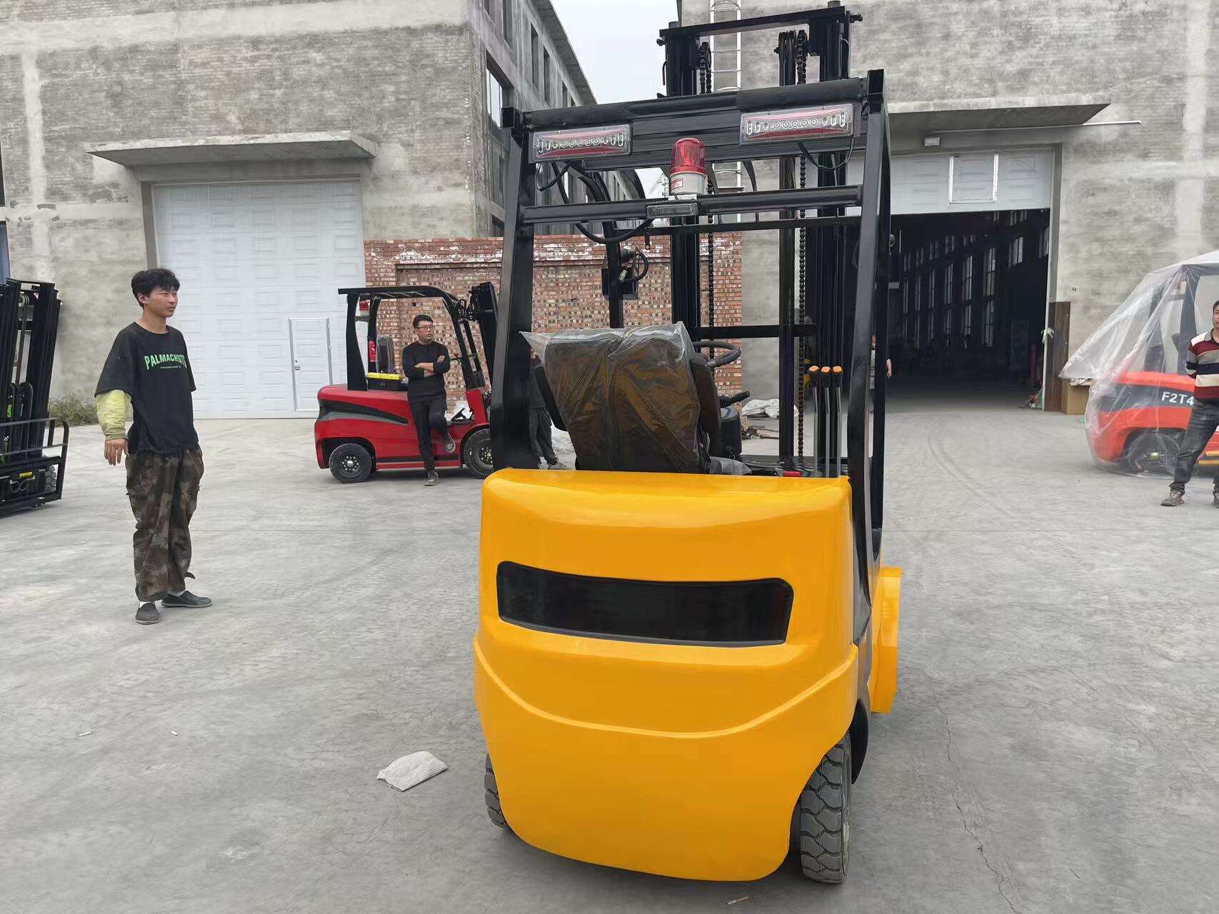 electric forklifts