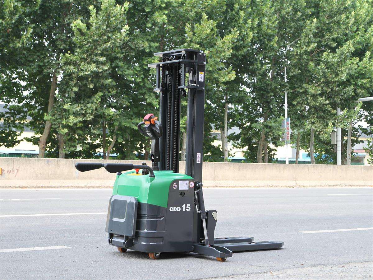 Moderne logistieke machinerie: Stacker-kransen