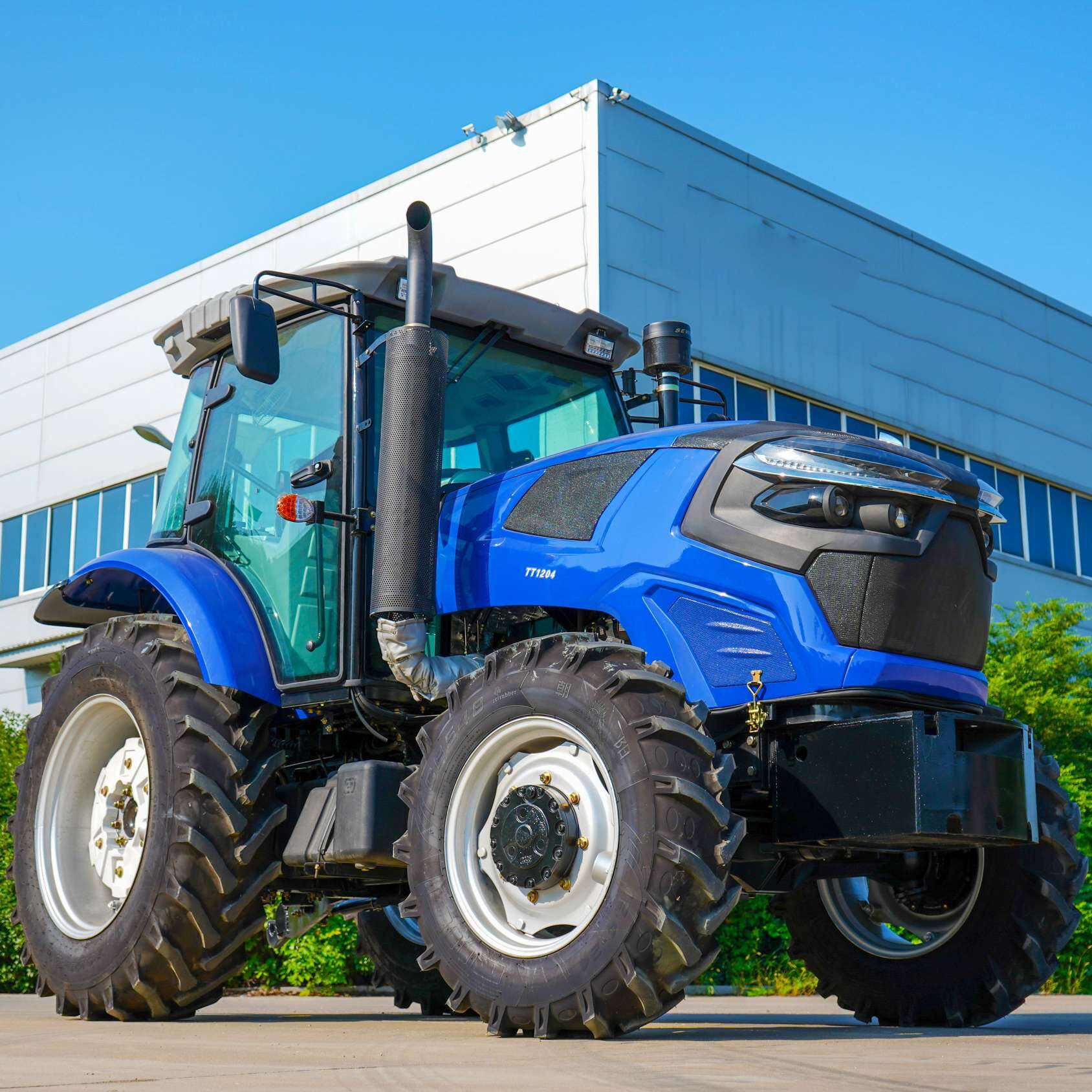 Where to Source Affordable and Efficient Tractor Equipmen