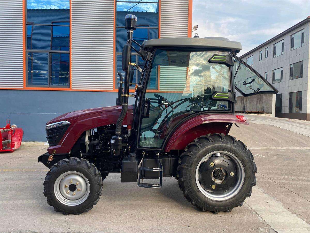 What are the main uses of a tractor?