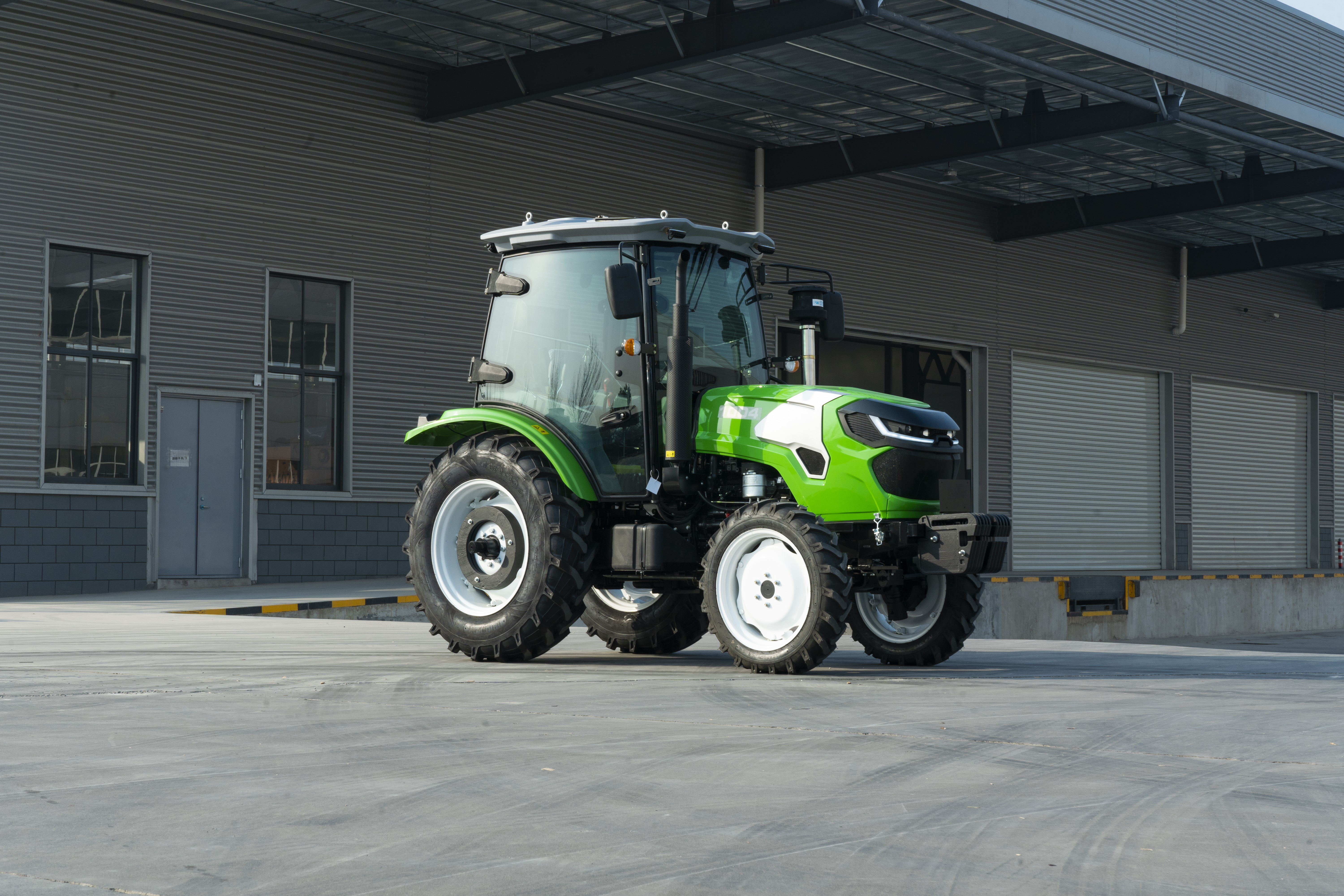 Versatile 4x4 Sub Compact Tractors for Sale