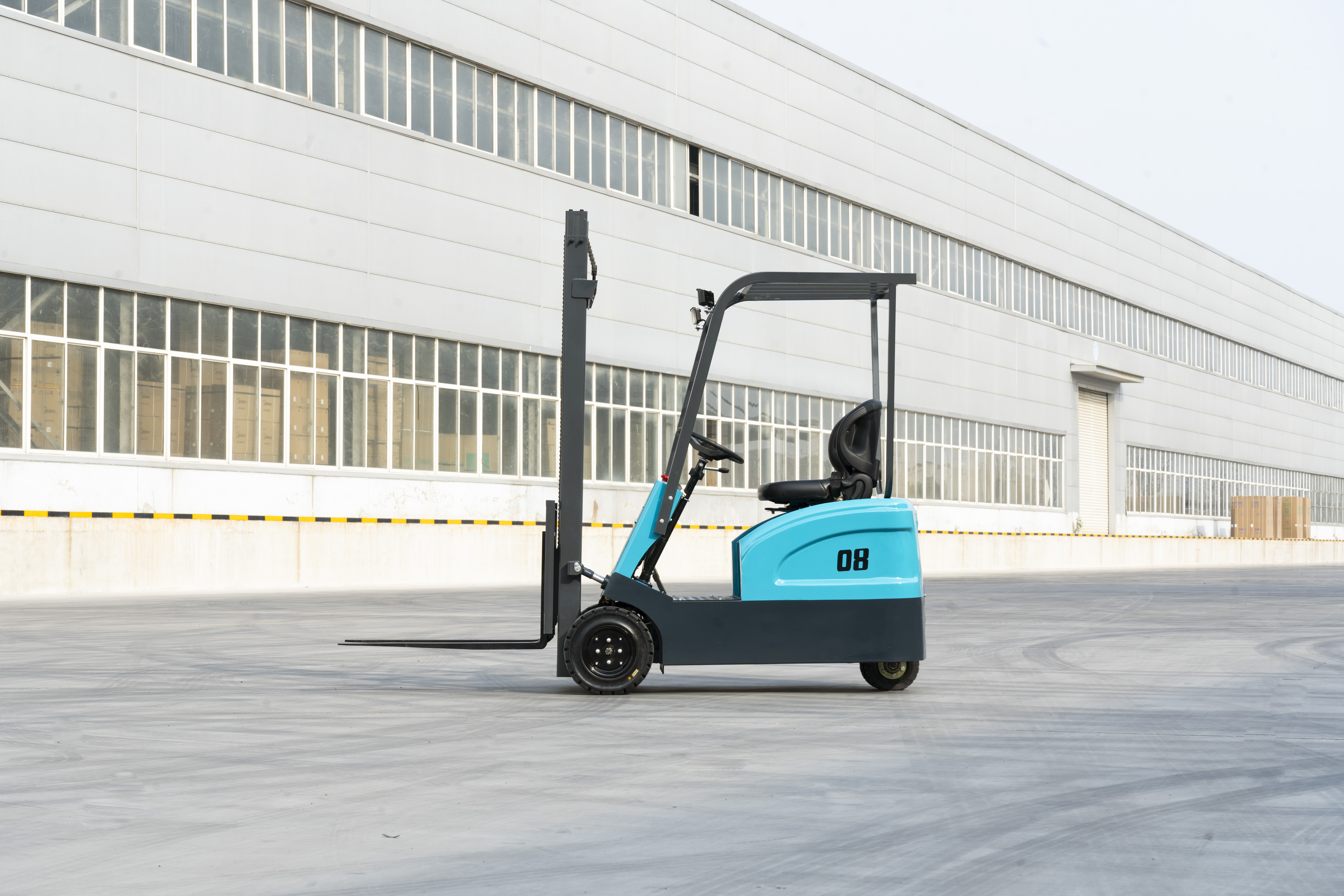 How to Maximize the Lifespan of Your 8 Ton Forklif