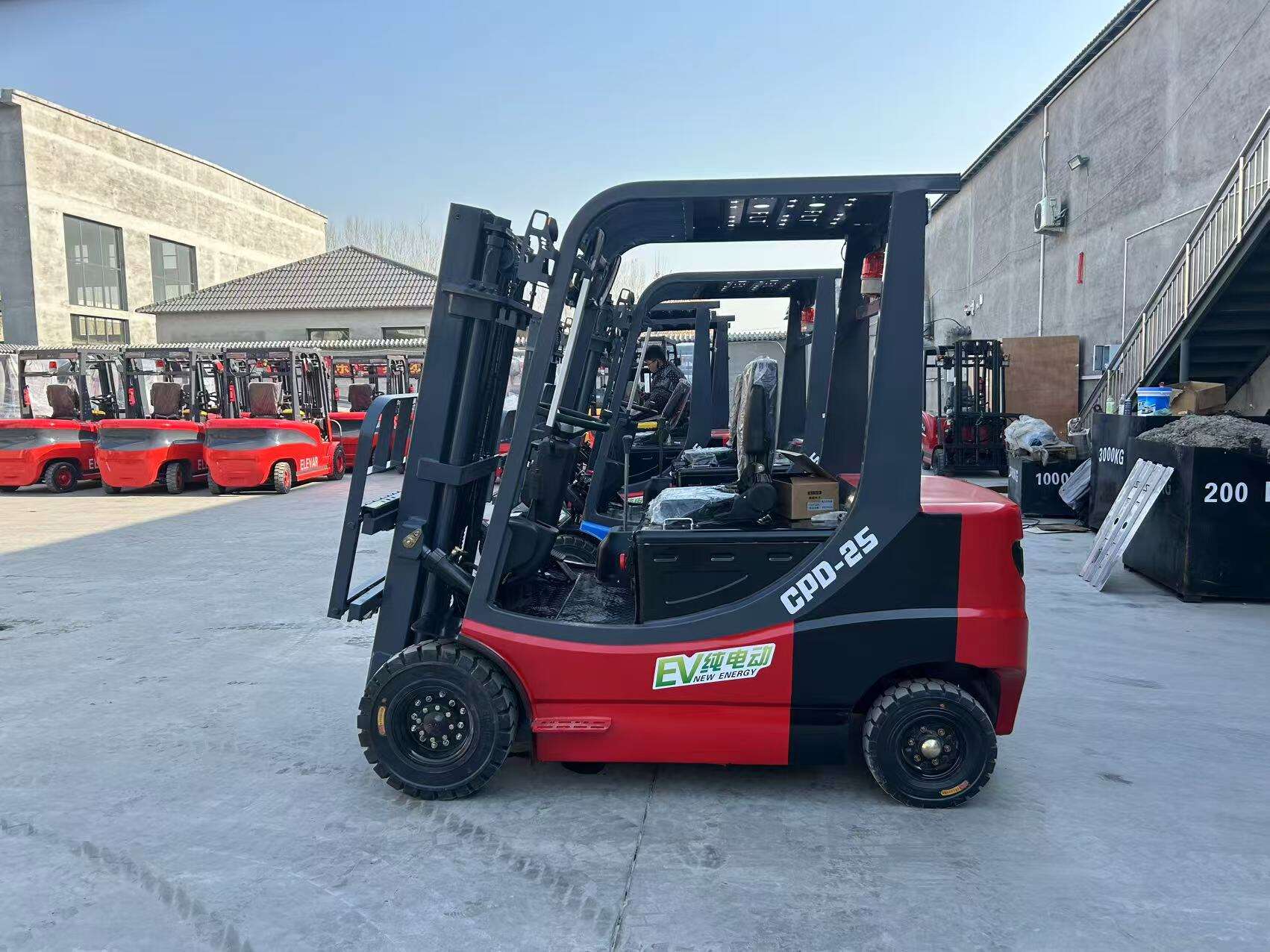 Yesterday, an electric forklift was sent to Italy