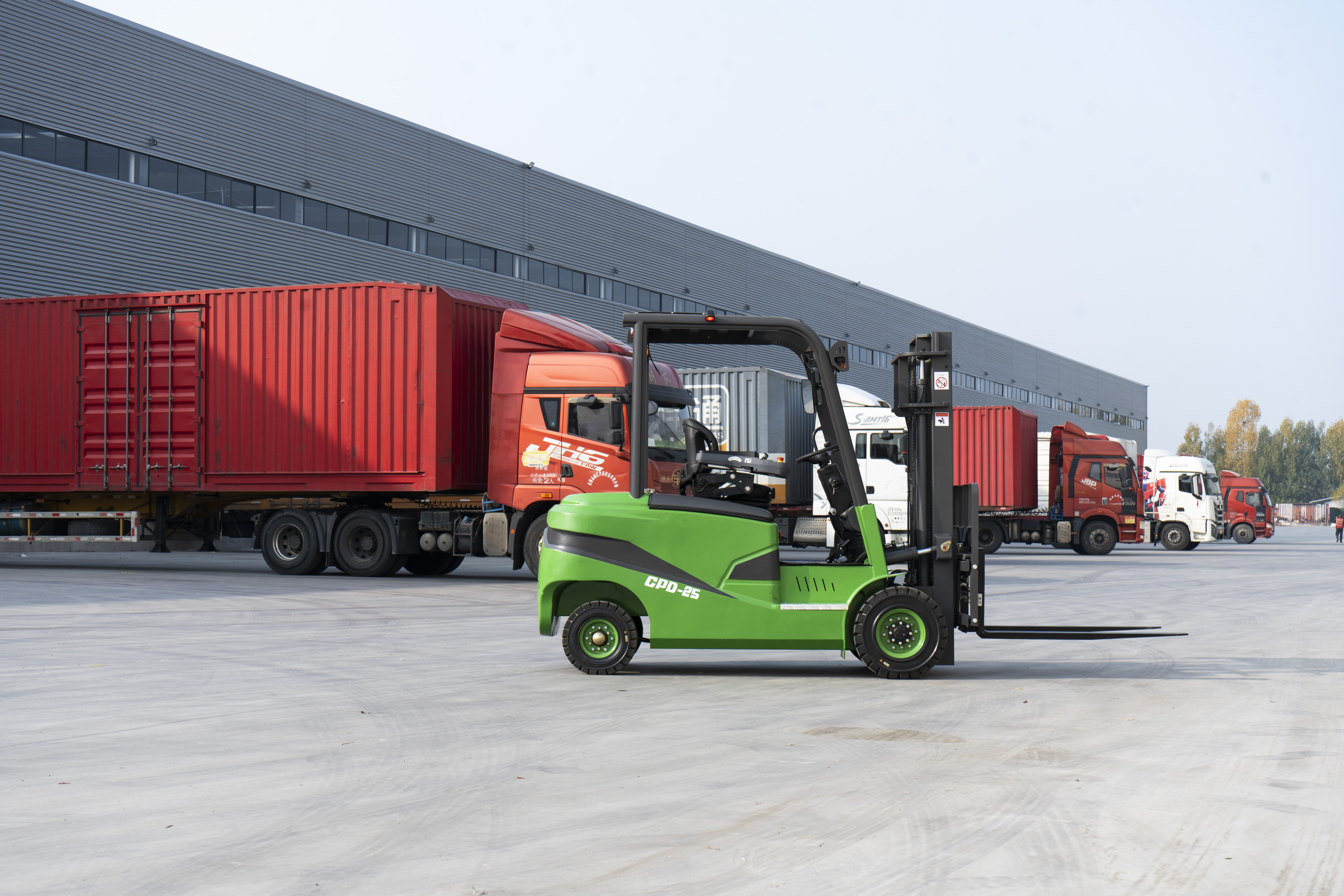The True Electric Forklift Cos