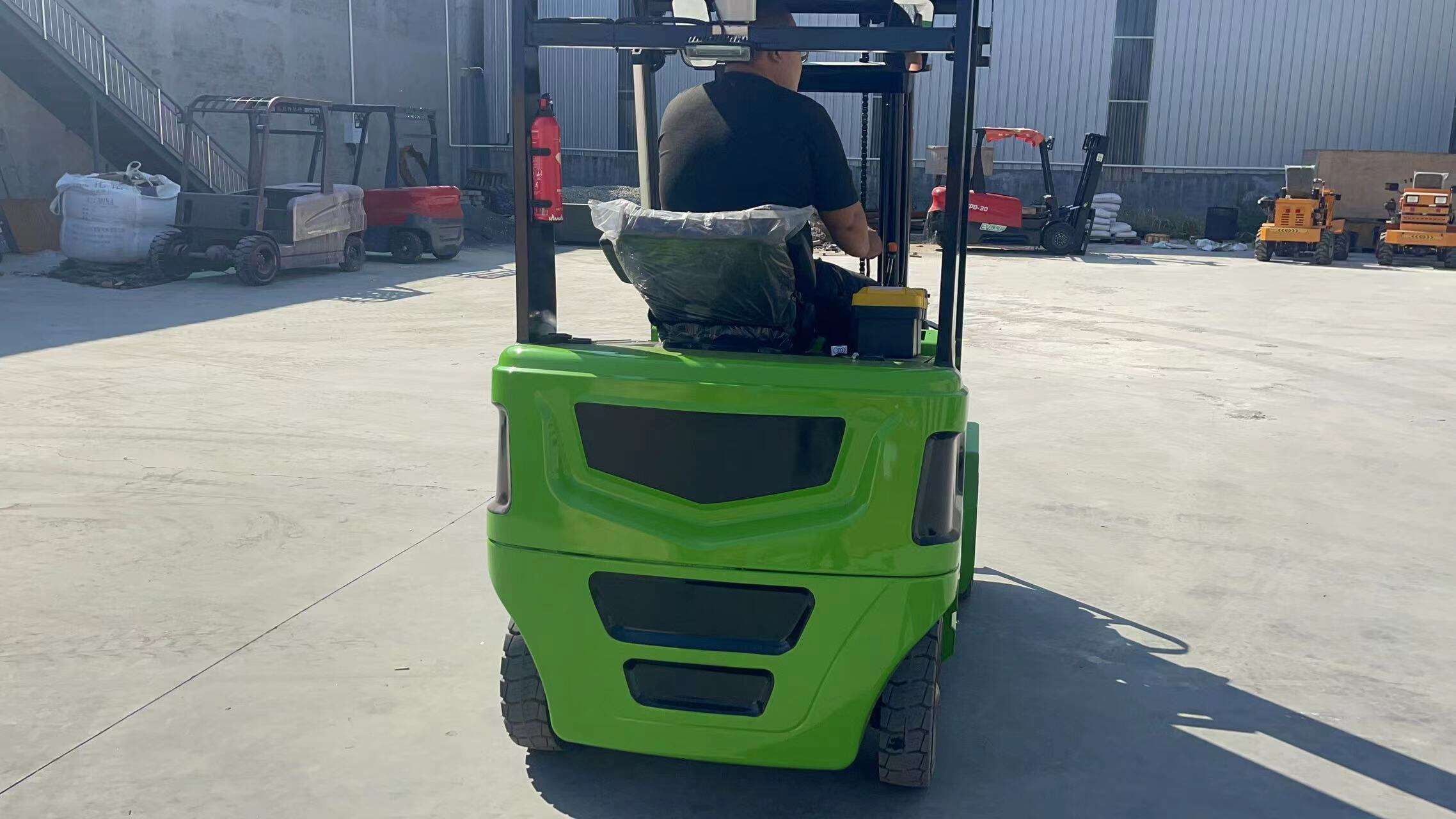 electric forklift