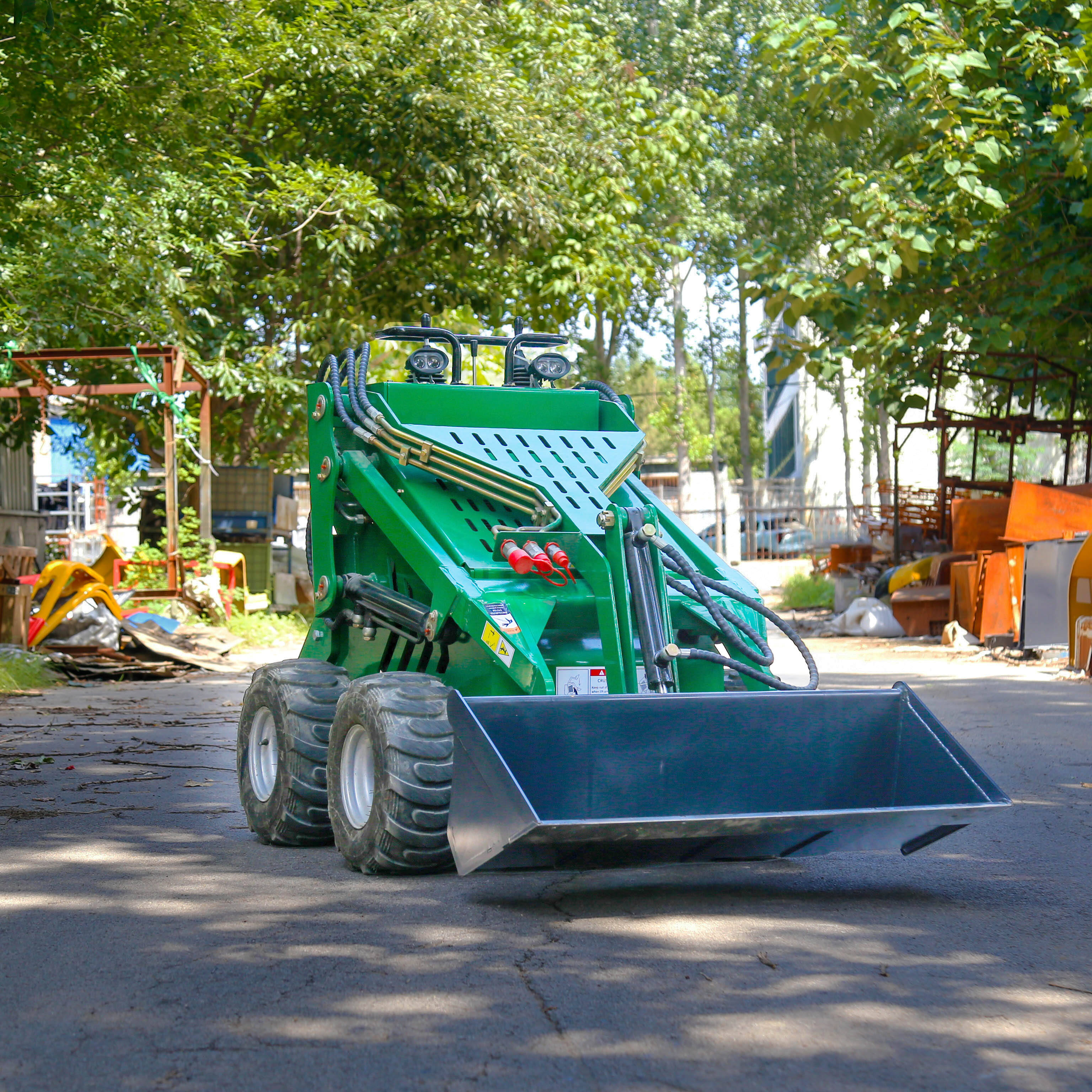 What Are the Top Brands of Construction Skid Steers for Wholesale Buyers?