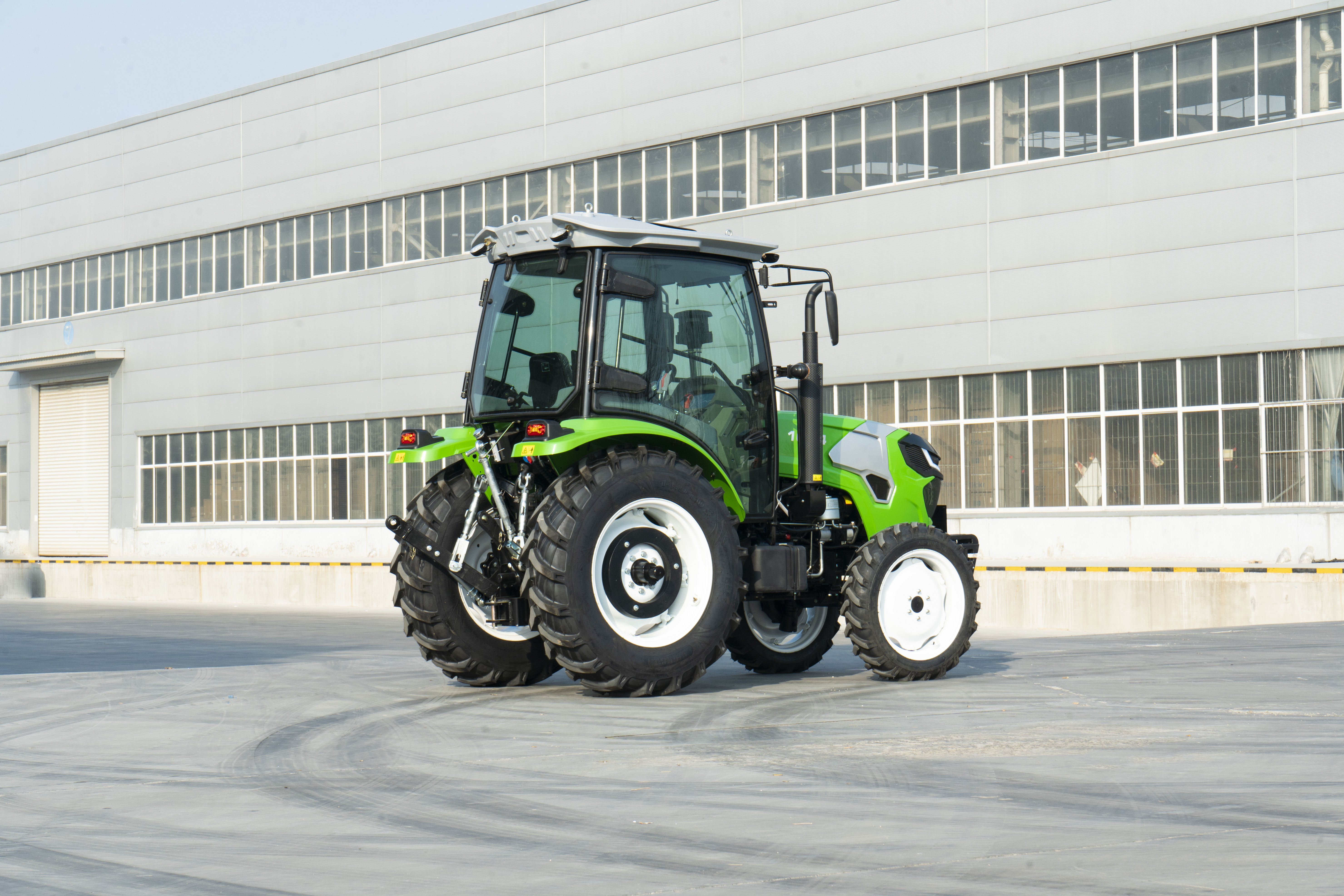 The Ultimate Guide to Purchasing Little Tractors in Wholesale Lots