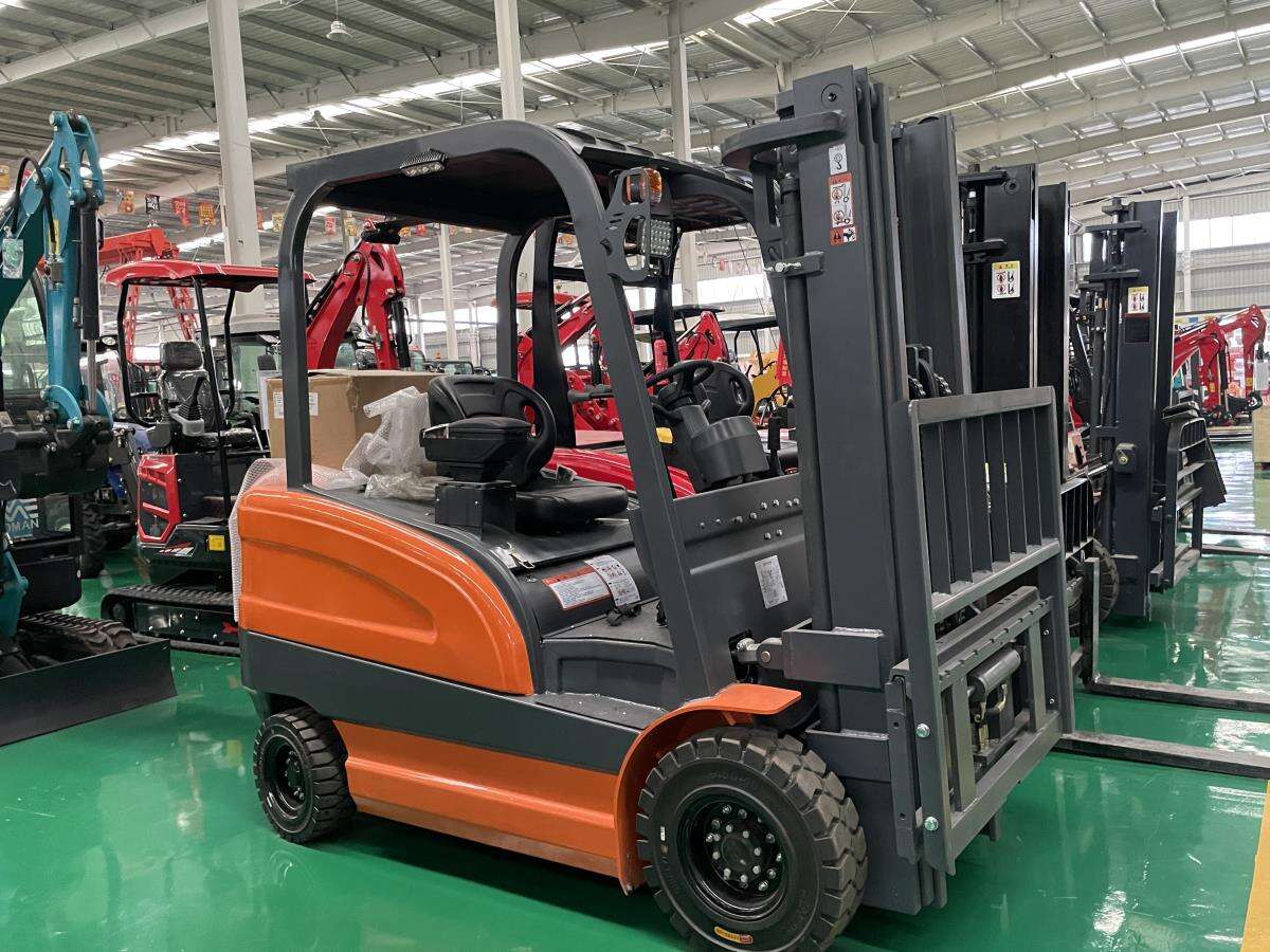 Five electric forklifts shipped to Germany