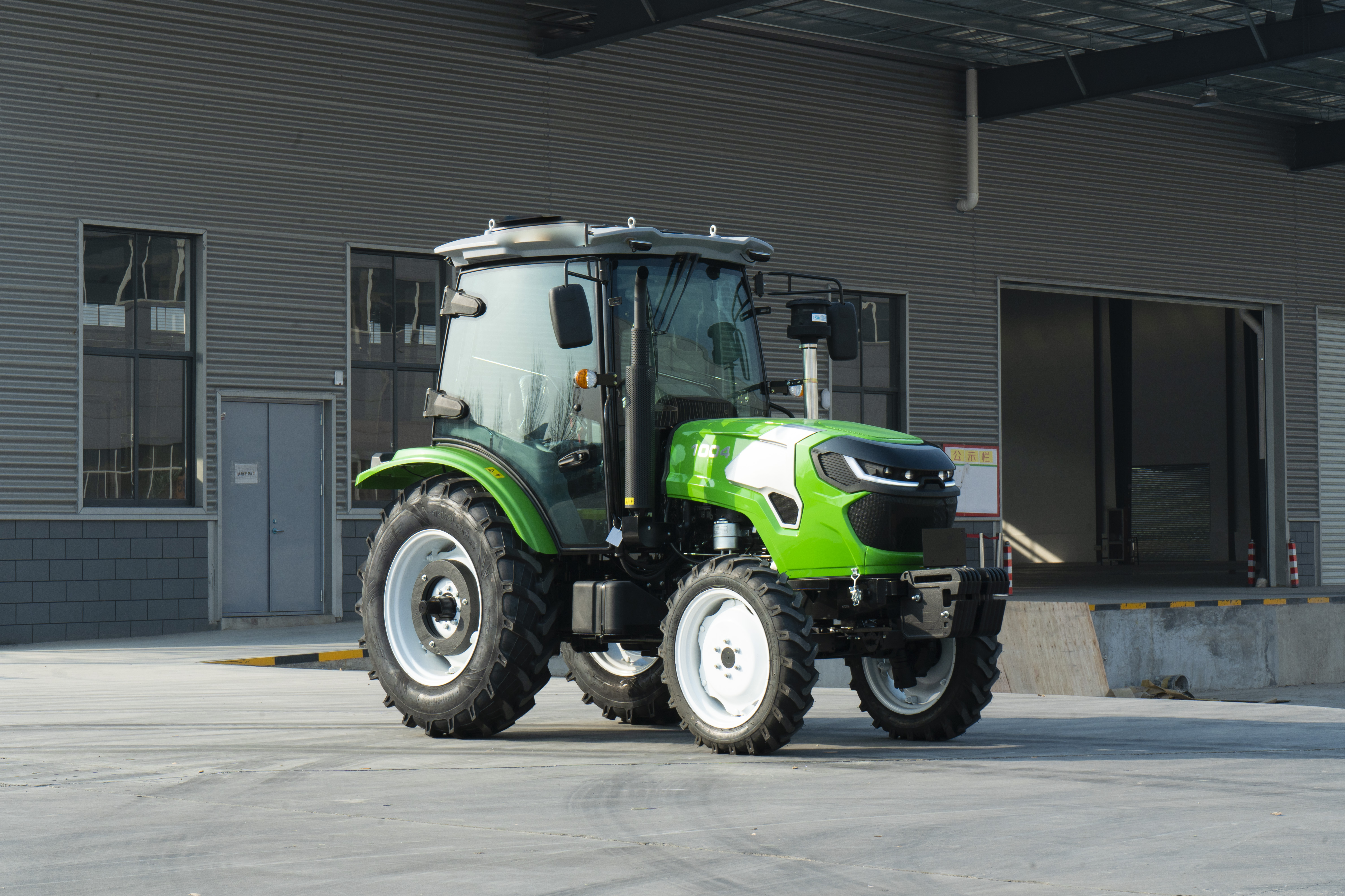 How to Choose the Best Sub Compact Tractor for Tough Jobs