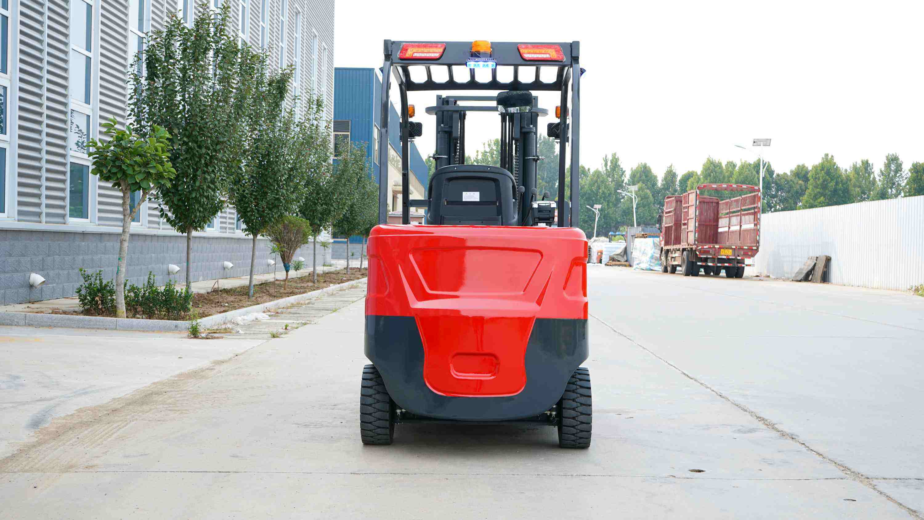 Where to Buy Dock Stocker Forklifts Wholesale for Maximum Savings