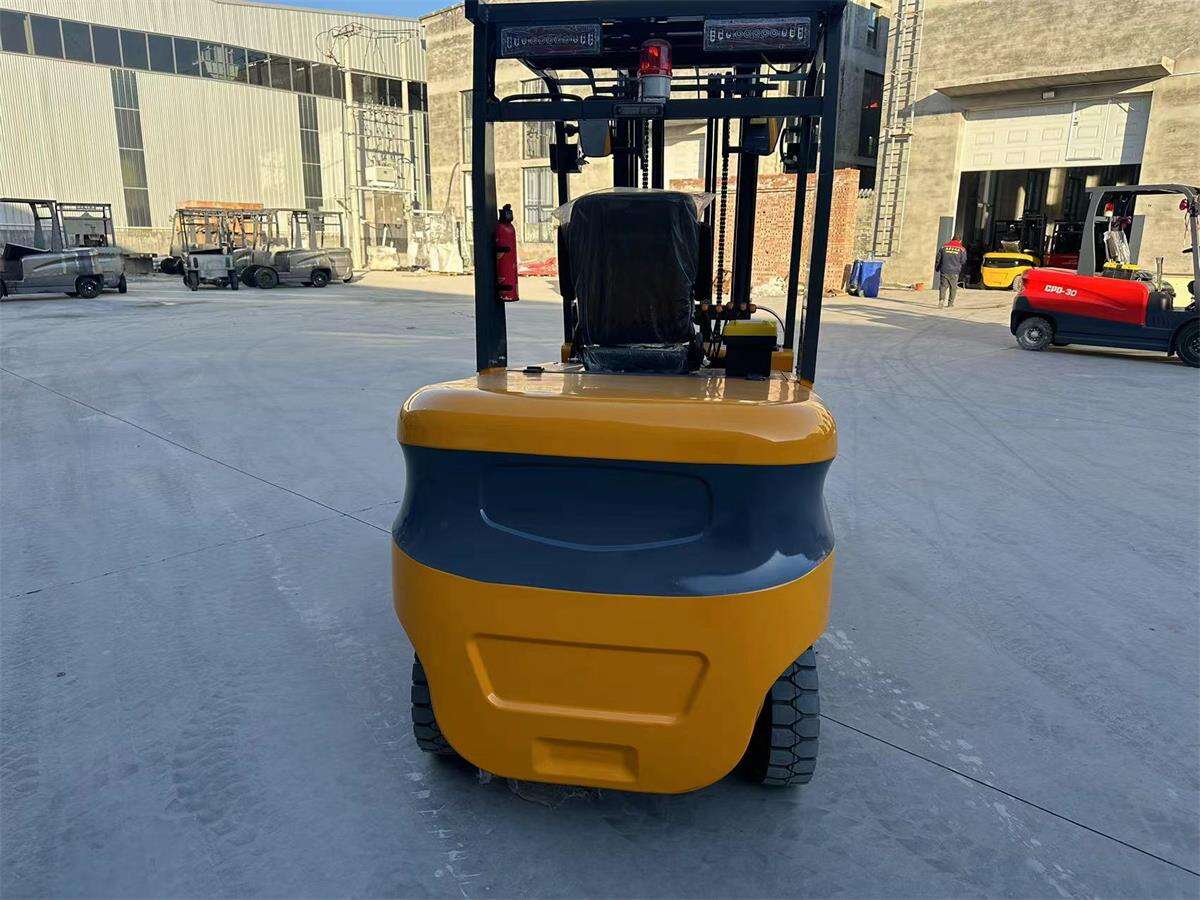 electric forklift