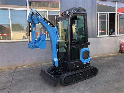 A mini excavator sent to France