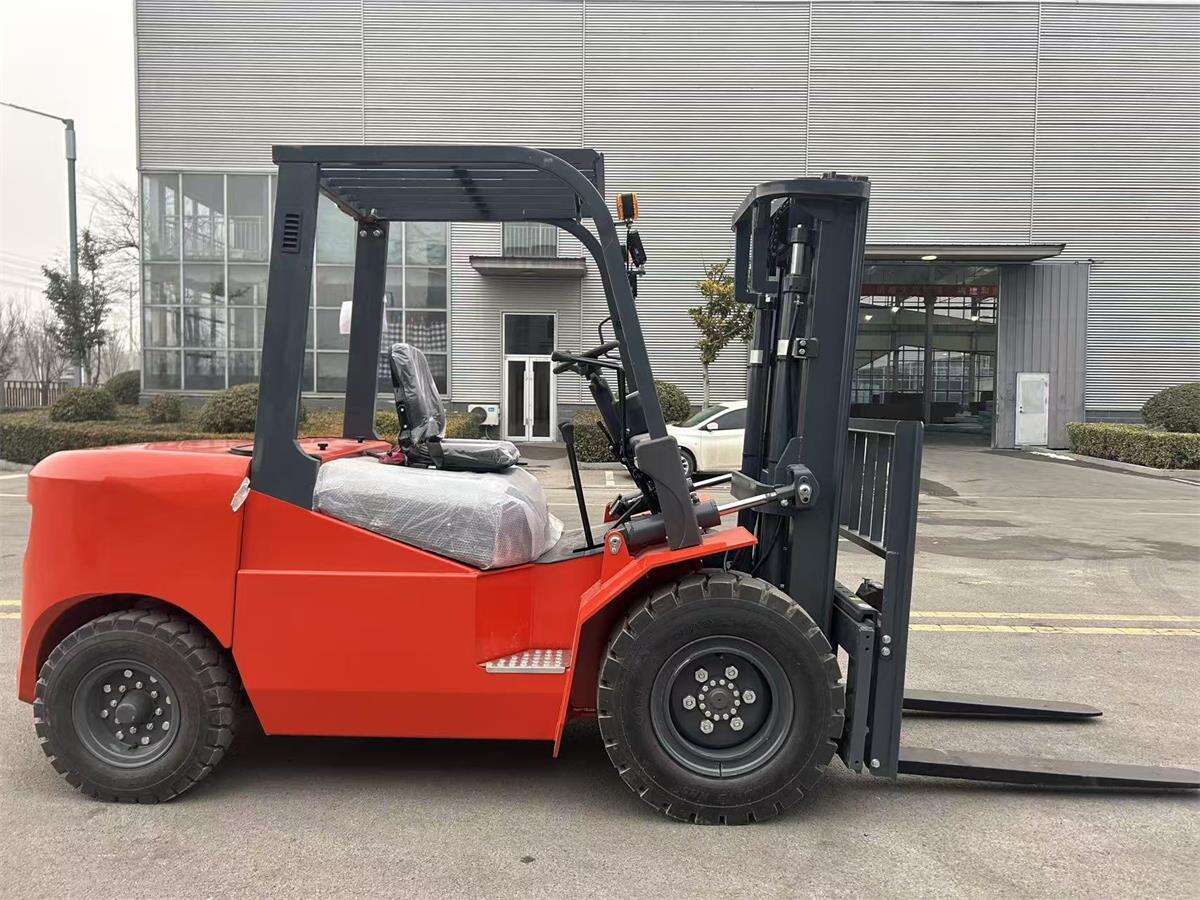 Electric forklifts are reshaping the new ecosystem of modern logistics.