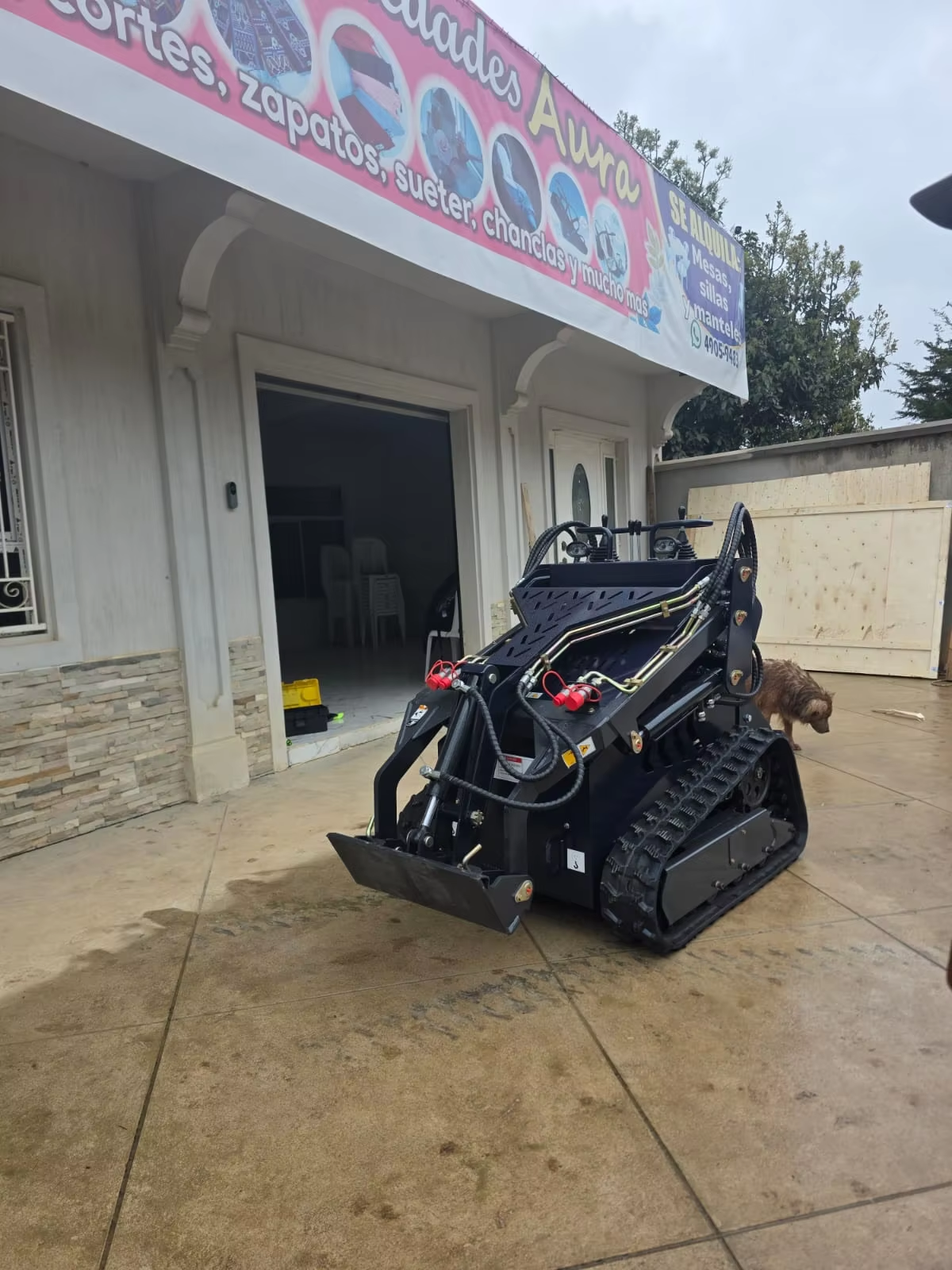 skid steer loader.png