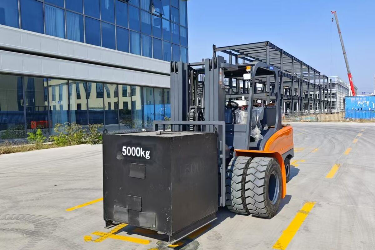 electric forklift