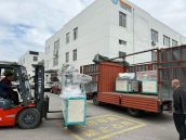 Succesvolle levering! De geautomatiseerde productielijn voor auto airco-manifolds van Suzhou Vedette Automotive vertrekt naar Chongqing.