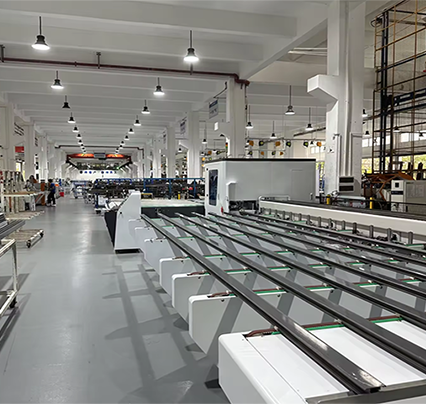 Automatic cutting of aluminum
