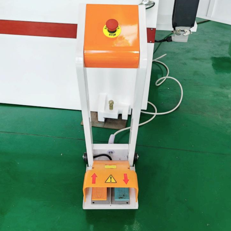 Multi-axis Synchronization Technology